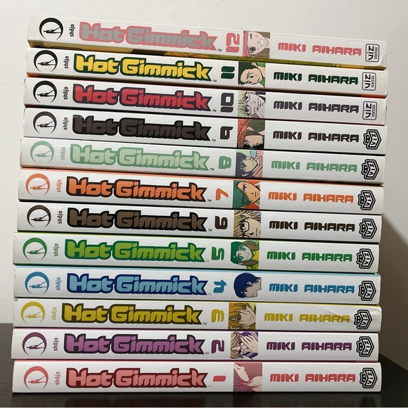 Hot Gimmick Manga 1-12 Miki Aihara - Picture 2 of 9